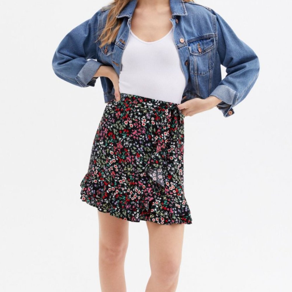 TOPSHOP Black Floral Double Frill Mini Skirt with Waist Tie US 6
